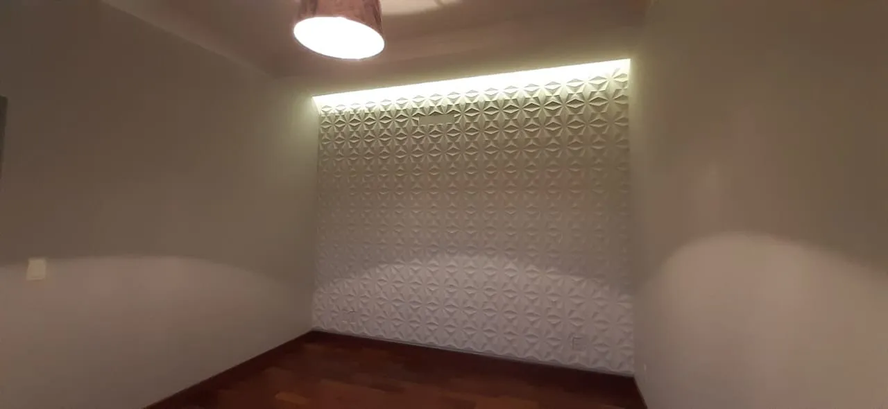 Imagem Casa de alto padrão no Alphaville Nova Esplanada, Votorantim, com 5 suítes, piscina e vista privilegiada, próxima ao Campolim e Shopping Iguatemi.