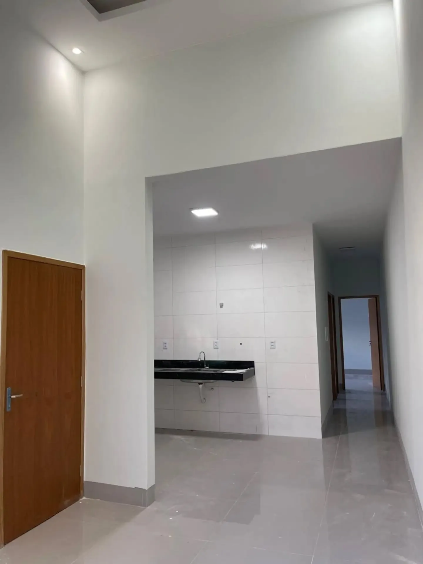 Imagem Casa 2/4 C Suite + Area Gormet No Jardim Miramar
