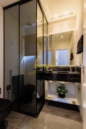Imagem Sobrado finamente mobiliado e decorado com 472m2 de área construída e piscina