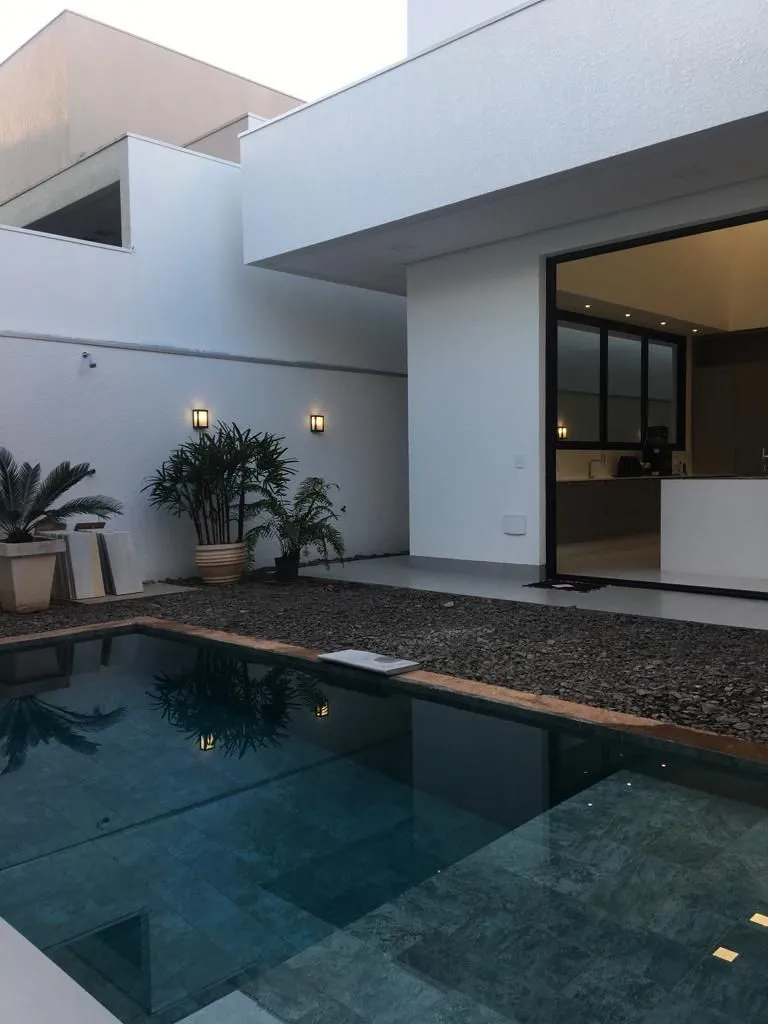 Imagem Casa 325.56m Umuarama-PR 32