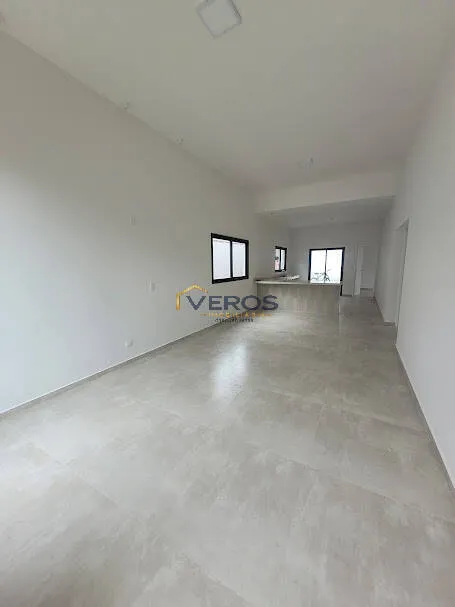 Imagem Casa Nova, Térrea com 3 quartos a venda na praia Massaguaçu em Caraguá