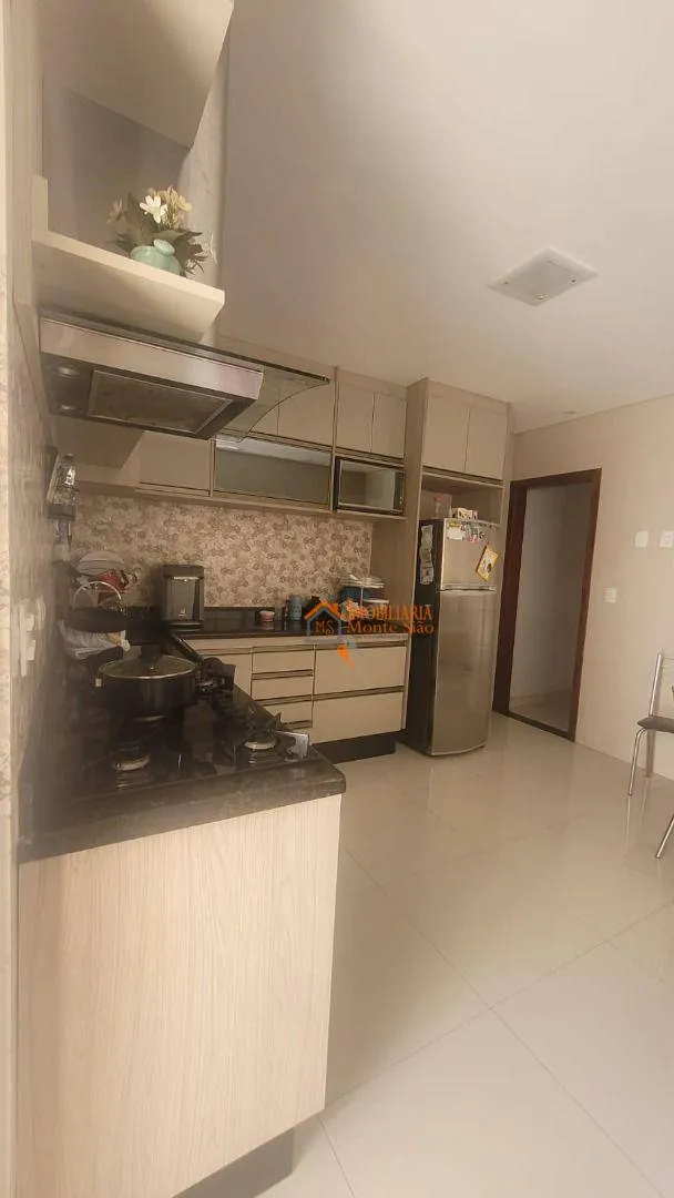 Imagem Sobrado com 4 dormitórios à venda, 200 m² por R$ 875.000,00 - Parque Flamengo - Guarulhos/SP