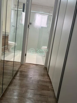 Imagem Apartamento impecável em condomínio requisitado em SBC. São 94m² de área privativa, 3 dormitór...