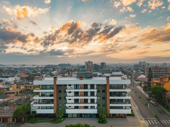 Imagem Apartamento à venda em Torres, Praia da Cal, com 3 quartos, 174m²