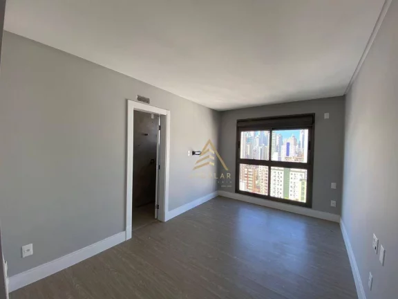 Imagem Apartamento à venda, 122 m² por R$ 2.750.000,00 - Centro - Balneário Camboriú/SC