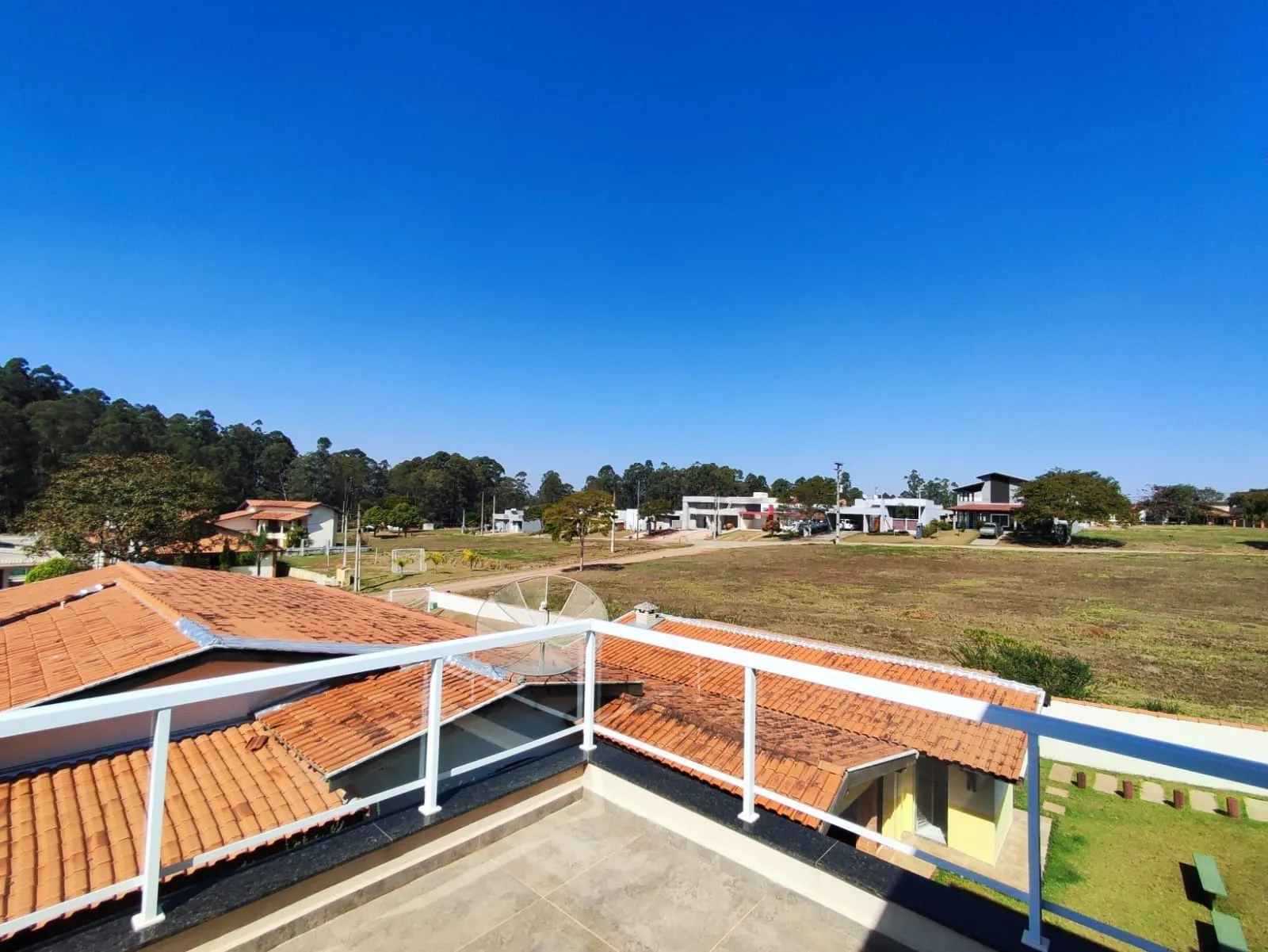 Imagem Luxuosa Casa de Campo em Condomínio Fechado Ninho Verde I Eco Residence - Interior de São Paulo