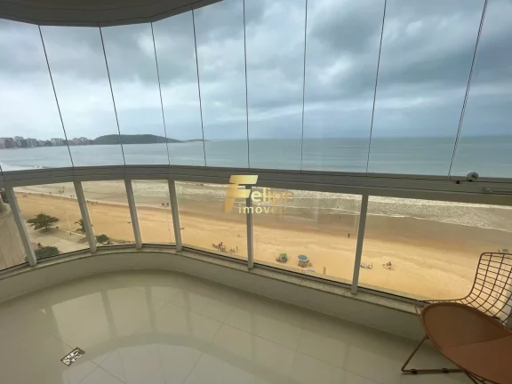 APARTAMENTO FRENTE MAR COM PORTEIRA FECHADA!!!