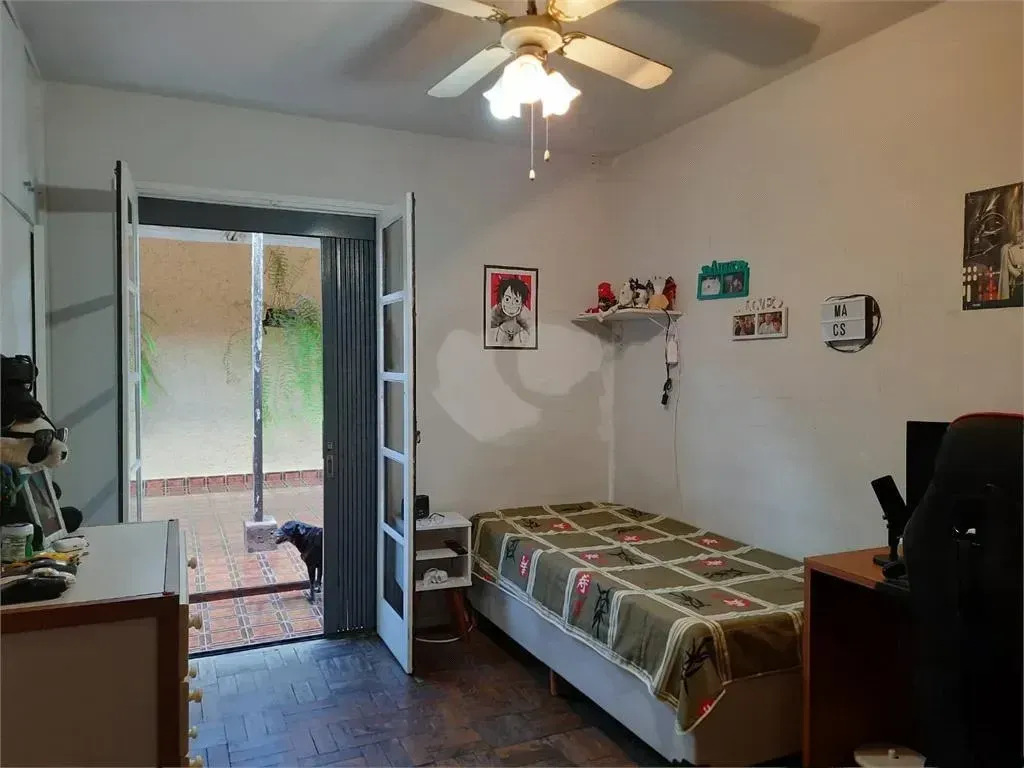 Imagem Casa com 4 Quartos à Venda, 200 m² em Parque Continental - São Paulo