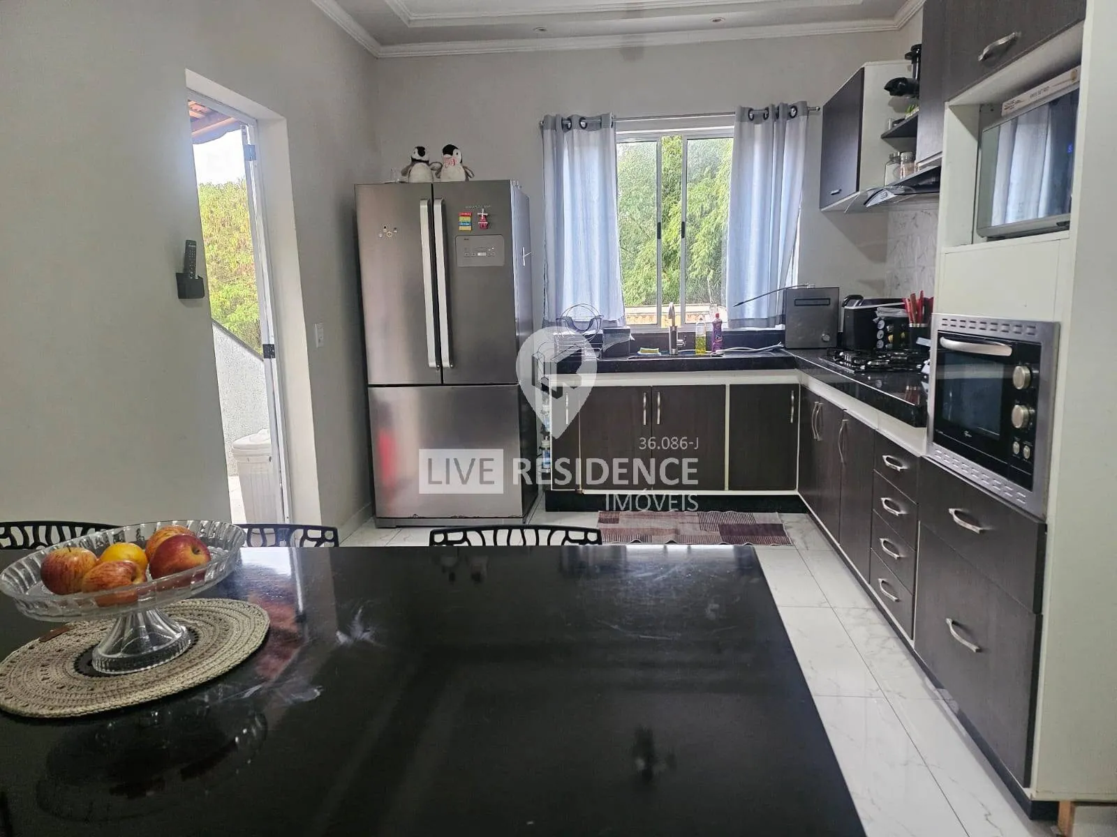 Imagem Sobrado moderno com espaço gourmet para receber a família e amigos!