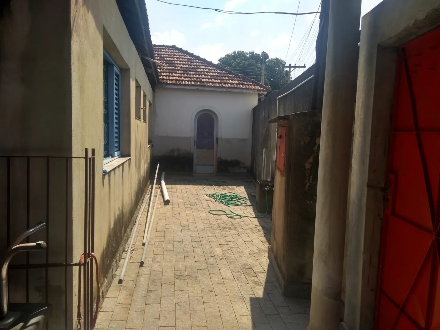 Imagem Chácara à venda 3 Quartos, 3 Suites, 5 Vagas, 1700M², Vila Santa Fé, Taubaté - SP
