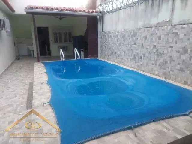 Imagem Casa para Venda em São Pedro da Aldeia / RJ no bairro Porto da Aldeia