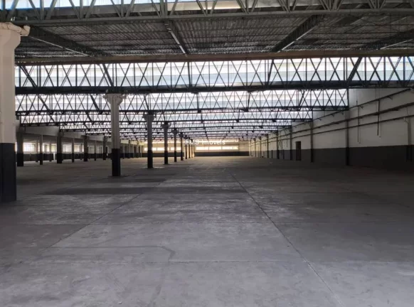 Imagem Galpão com 4.311m2 em Osasco.