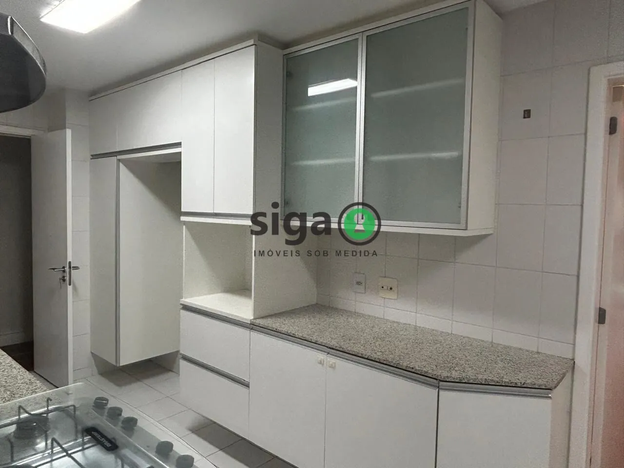 Imagem Apartamento á Venda na Vila Suzana- 192m², 3 quartos, 3 vagas