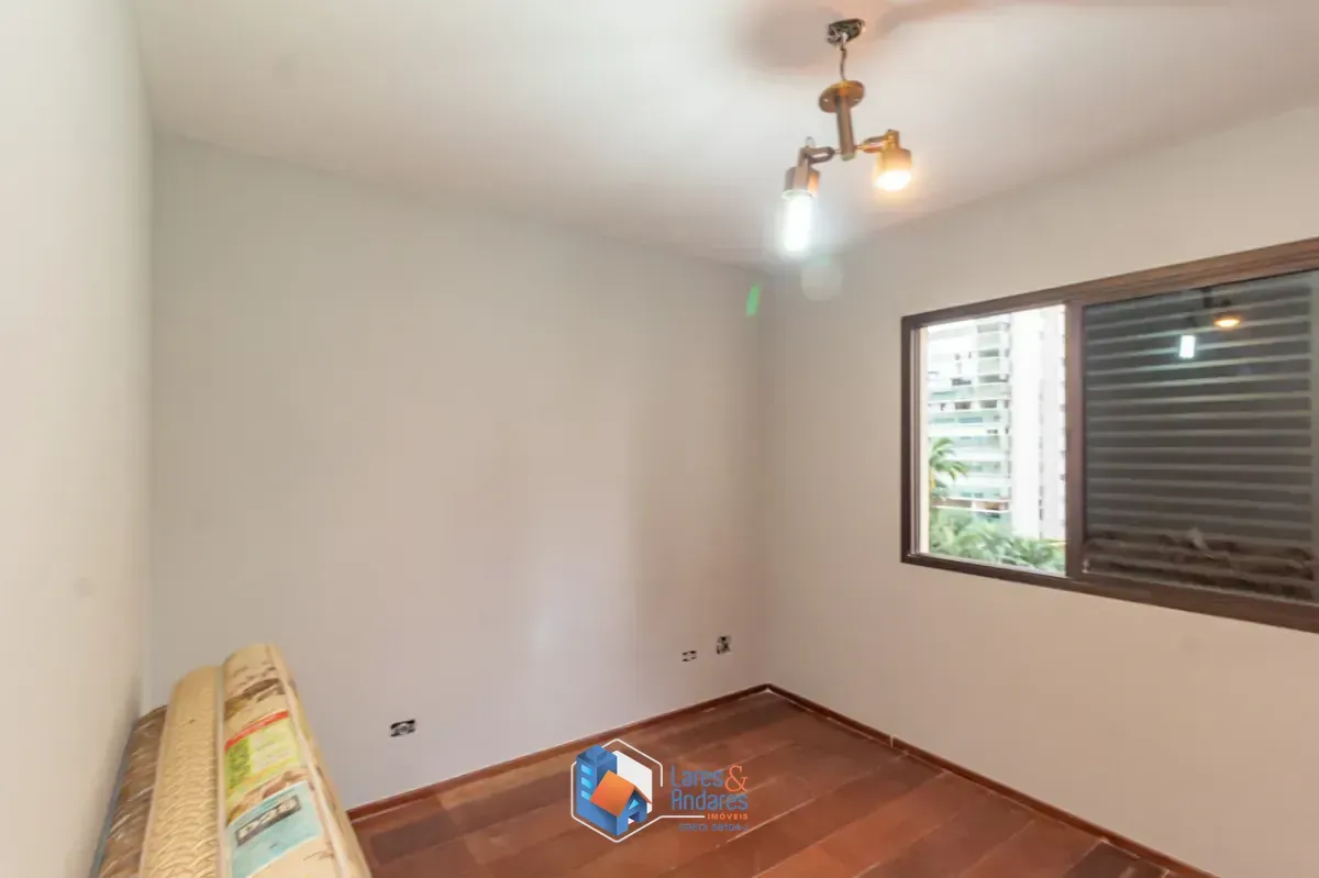 Imagem Apartamento para venda em Moema com 3 quartos, sendo 1 suíte, 113m²