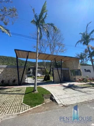Imagem Casa em Condomínio para Venda em Balneário Camboriú, TAQUARAS, 3 dormitórios, 3 suítes, 4 banheiros, 2 vagas