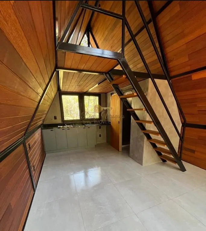 Imagem Casa para Venda em Teresópolis / RJ no bairro Várzea