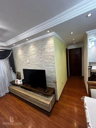 Imagem Apartamento reformado de 60m² e dois dormitórios a venda