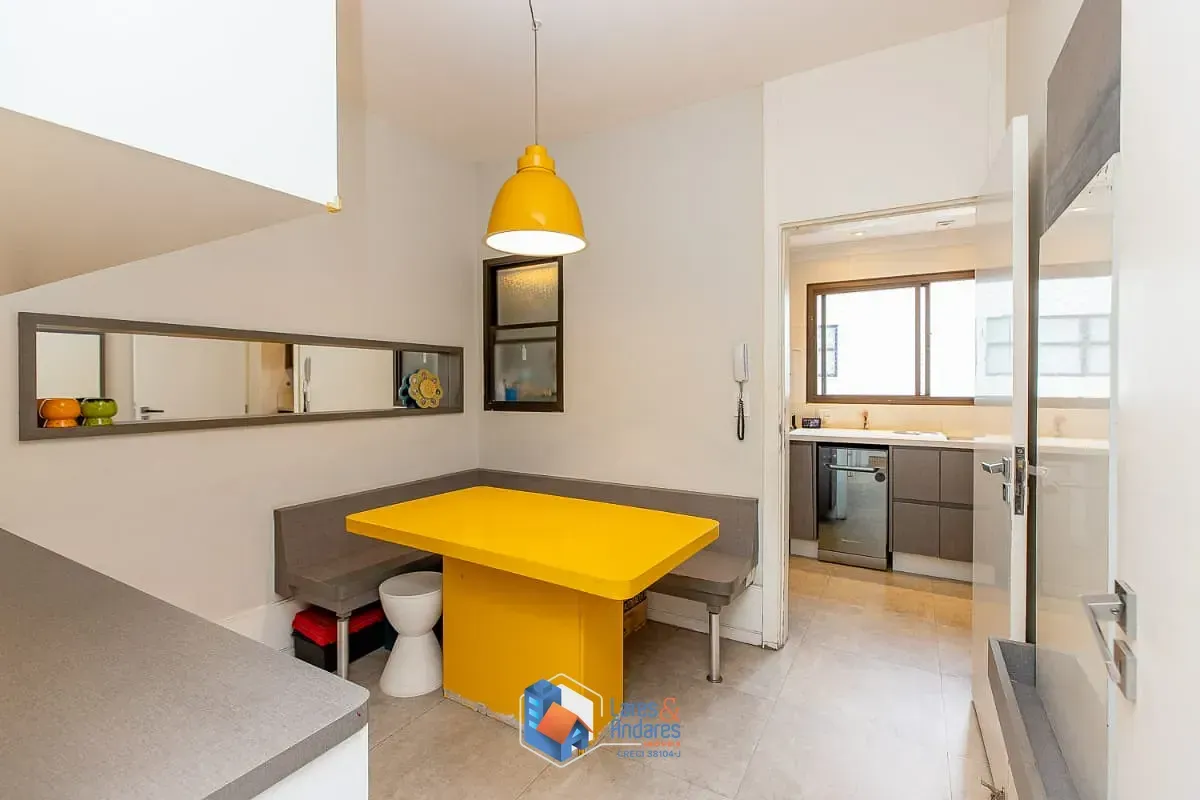 Imagem Apartamento para venda em Campo Belo com 3 quartos, sendo 1 suíte, 187m²