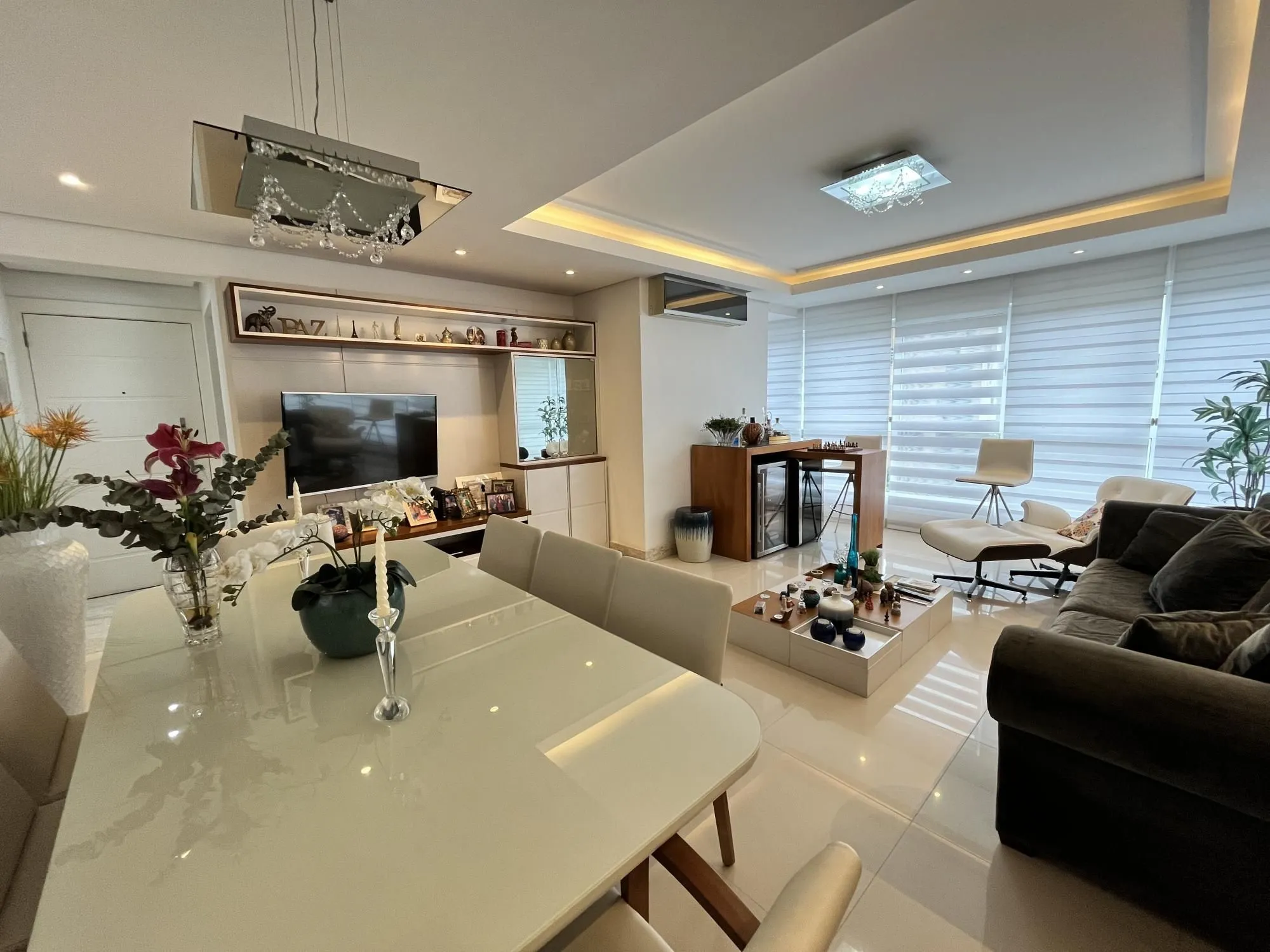 Imagem Excelente apartamento de 3 dormitórios, suíte, 2 vagas, no Bairro Boa Vista.