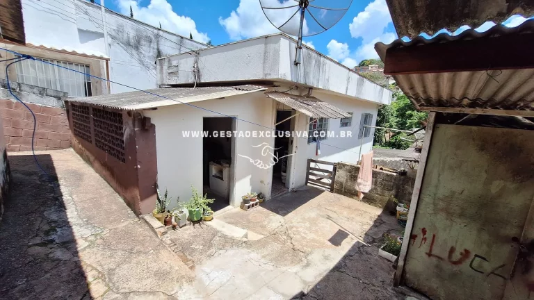Foto do imóvel Oportunidade COMERCIAL 3 CASAS em TERRENO 585M² ideal para LOCAÇÕES