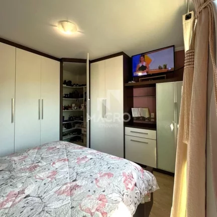 Imagem Casa no Lot. Champagnat | Amizade | 3 quartos (1 suíte) | 170m²