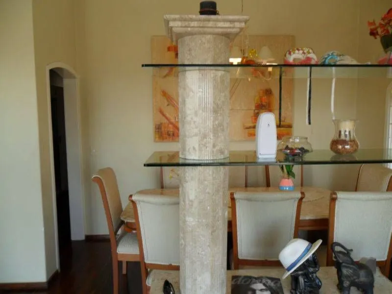 Imagem Casa para Venda - 348m², 3 dormitórios, sendo 1 suites, 2 vagas - Medianeira