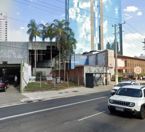 Imagem Terreno Comercial de 476m² na Vila Nova Conceição - São Paulo, SP