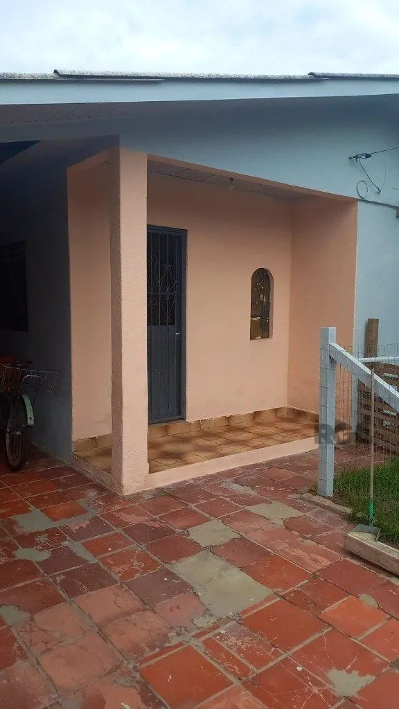 Imagem Casa de 2 dormitórios no bairro Rubem Berta