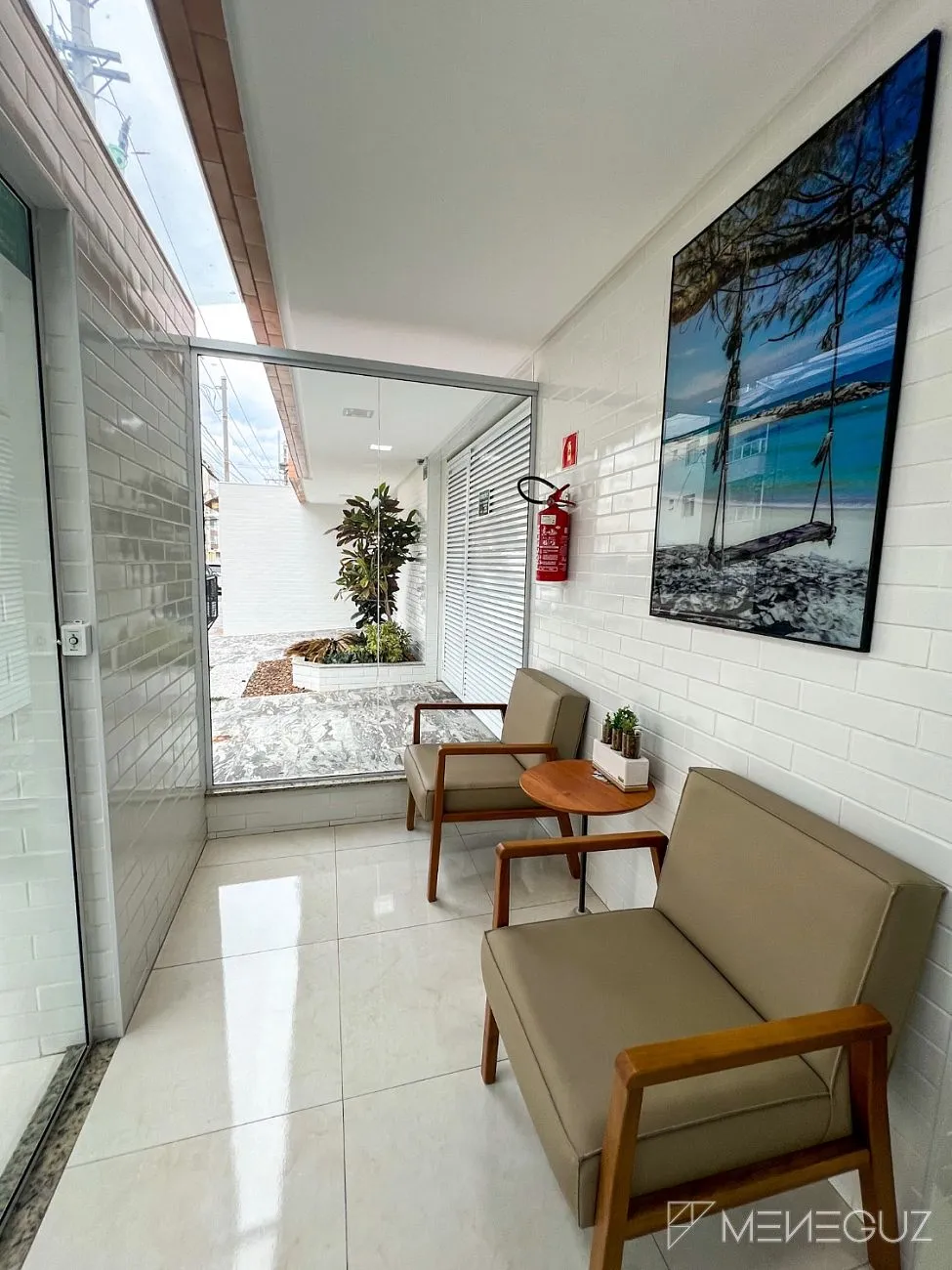 Imagem Apartamento 2 quartos, sendo 2 suítes, a venda na Praia do Morro, com lazer na cobertura