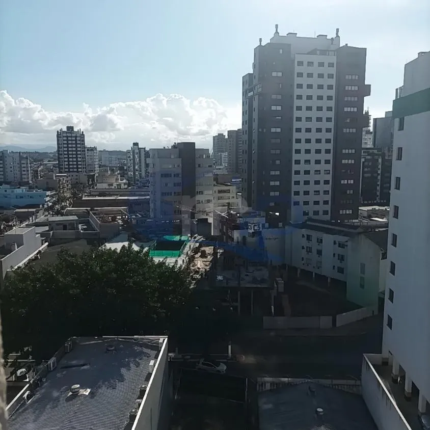 Imagem Apartamento a venda com 2 dormitorios no centro de Torres/RS