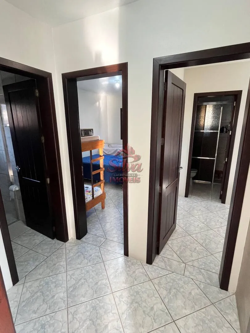 Imagem Casa de esquina próxima do mar à venda em Imbé RS