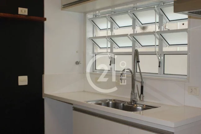 Imagem Apartamento com 3 quartos para alugar nos Jardins - SP