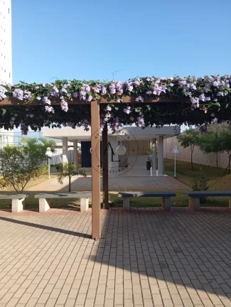 Imagem Apartamento Completo com 2 Quartos, em Condomínio com Piscina e Churrasqueira