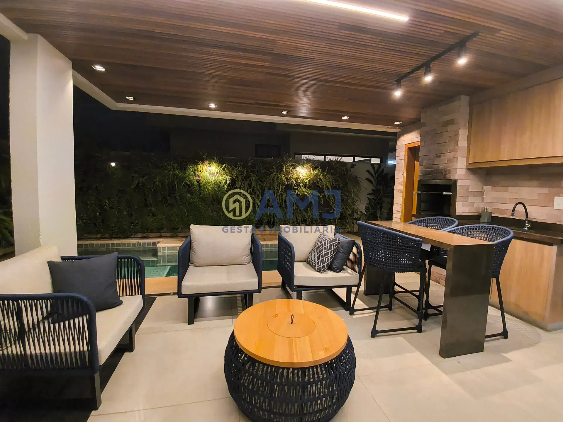 Imagem Sobrado mobiliado à venda no Parqville Pinheiros