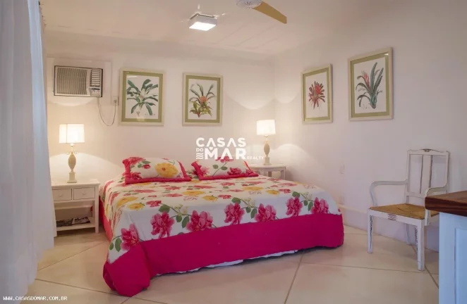 Imagem Casa Frente Mar para Temporada em Armação dos Búzios / RJ no bairro Praia Rasa