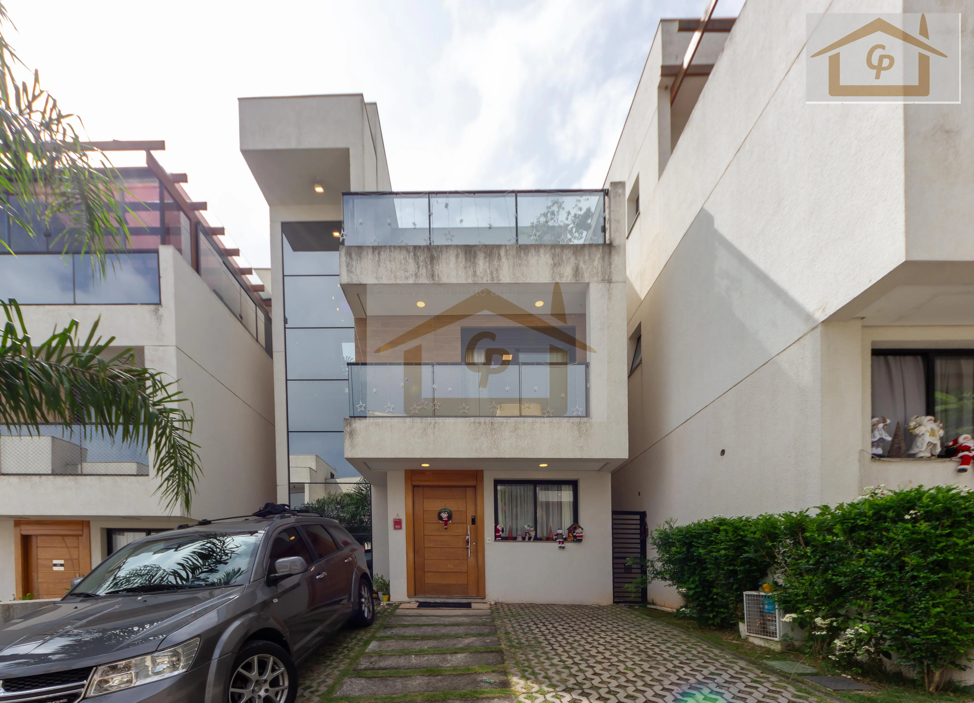 Foto do imóvel Triplex com 3 quartos, Sala TV, Varanda, 2 Vagas