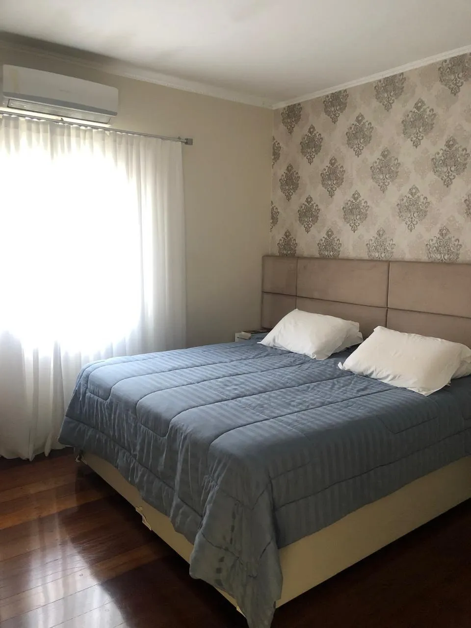 Imagem Condomínio Portal do Sabiá ? Casa 3 Suítes, 1 Quarto, Área Gourmet de 90m², Escritório, 330m² de Construção