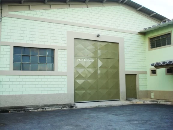 Imagem Galpão com 1130m2 em Atibaia.