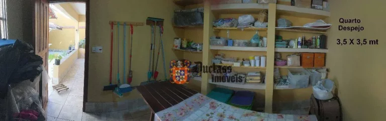 Imagem Casa com 3 dormitórios à venda, 180 m² por R$ 1.100.000 - Vila Guilhermina - Praia Grande/SP