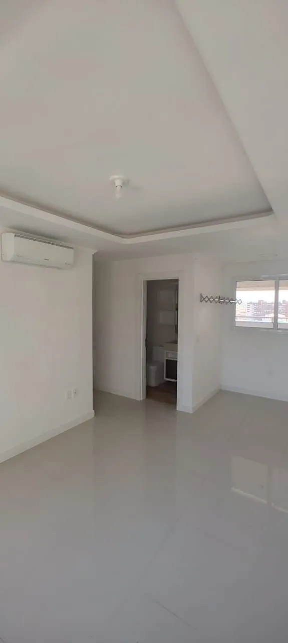 Imagem Apartamento com 03 Quartos e 02 vagas em Torres (01 suíte)