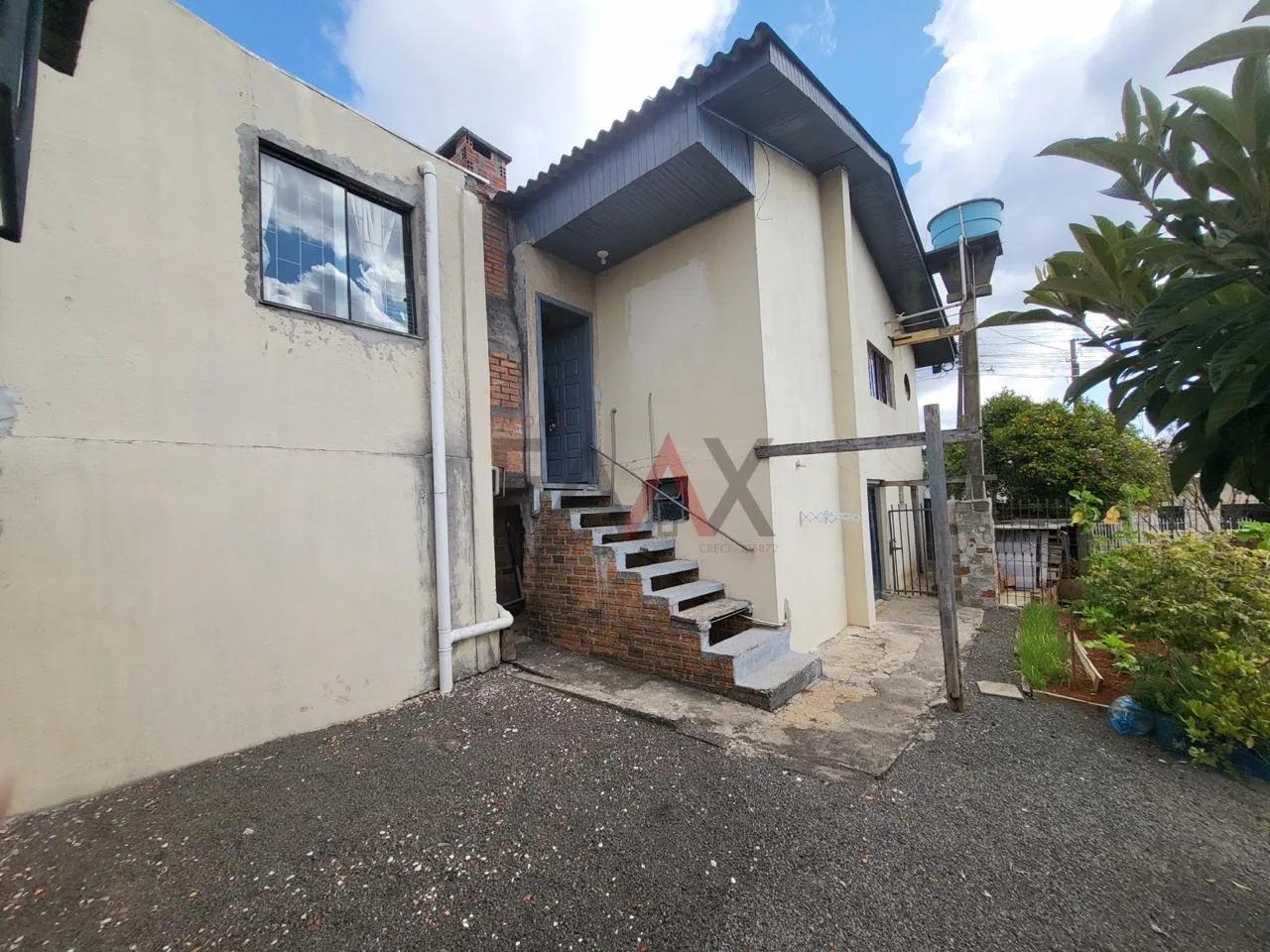 Imagem Casa de Esquina à Venda no Bonsucesso, espaco amplo, oportunidade!