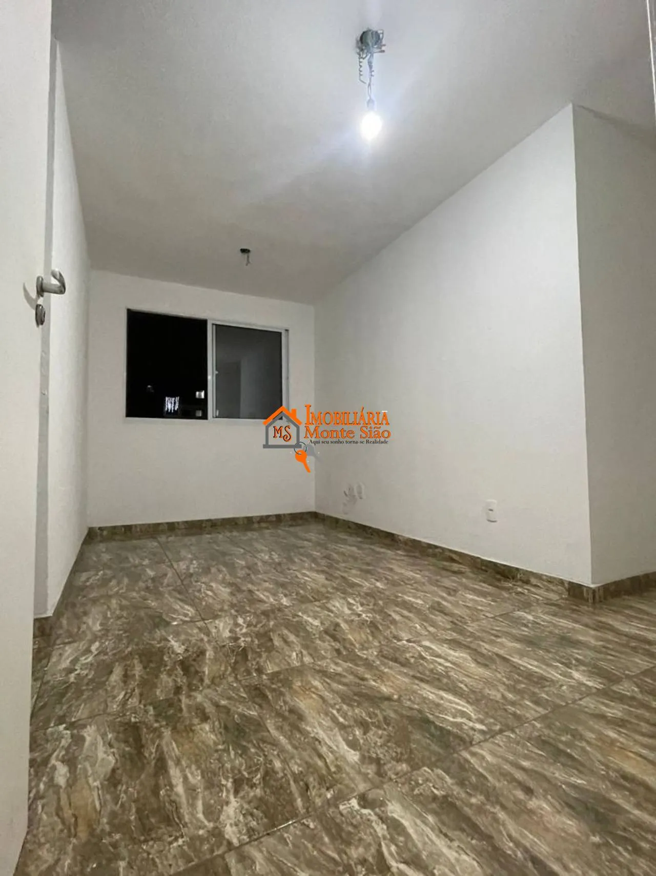 Imagem Apartamento com 2 dormitórios à venda, 43 m² por R$ 290.000,00 - Vila Nova Bonsucesso - Guarulhos/SP