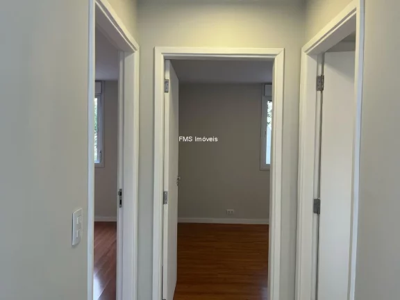 Imagem Apartamento à venda em Moema, com 2 quartos, 2 banheiros, 1 vaga de garagem, 80m² de área.
