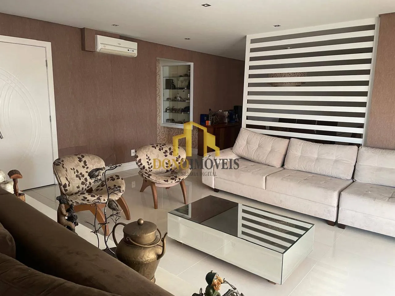 Imagem Apartamento para Venda e Locação no Domo Prime | 237m² | 3 Suítes | Centro
