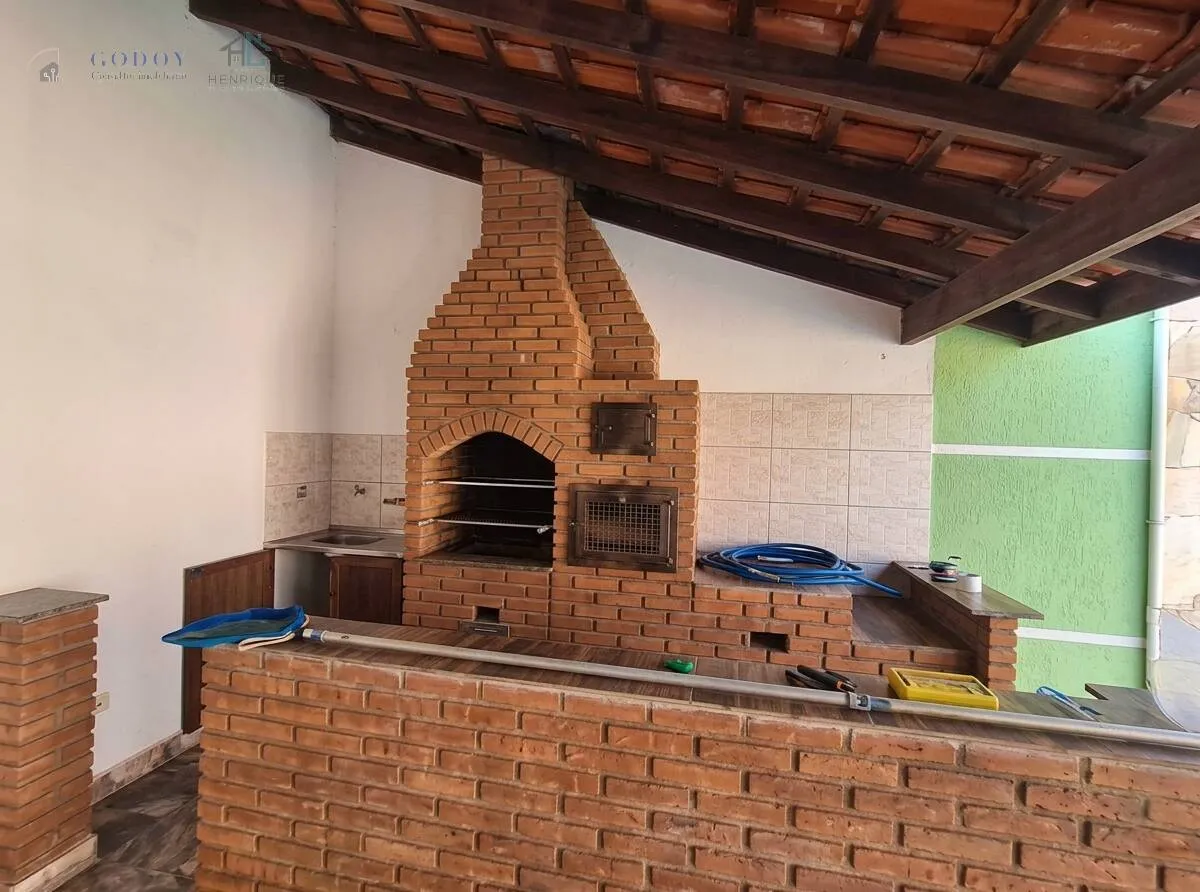 Imagem Casa Térrea com 3 Dormitórios, Mezanino, Piscina e Área Gourmet