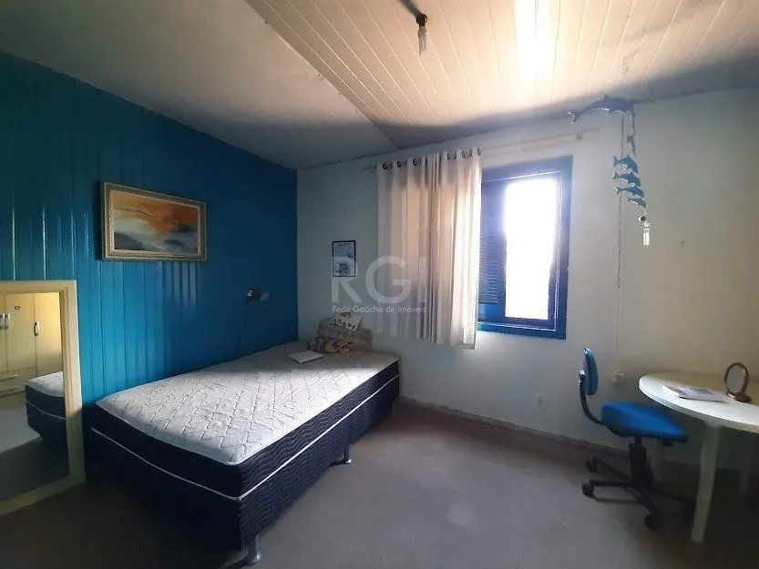 Imagem Casa para Venda - 184m², 4 dormitórios, sendo 1 suites, 5 vagas - Cavalhada
