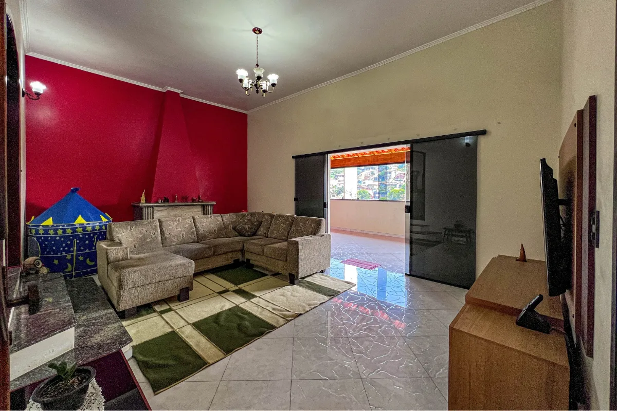 Imagem Casa para venda em Centro Alto com 4 quartos, sendo 1 suíte, 285m2