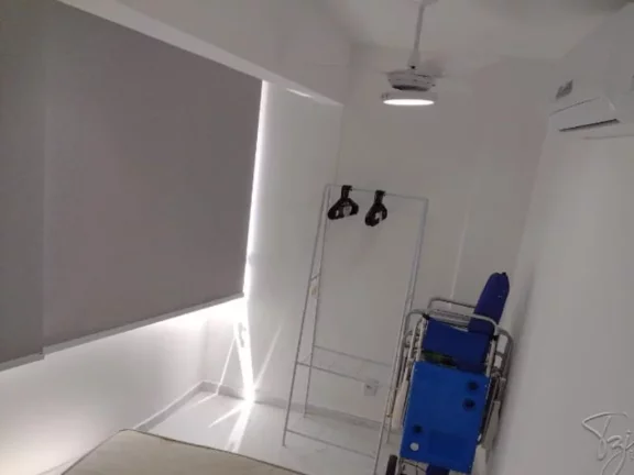 Imagem Apart Service composto de 2 quartos duas varandas vaga de garagem a 50 metros da orla da Praia da Areia Preta