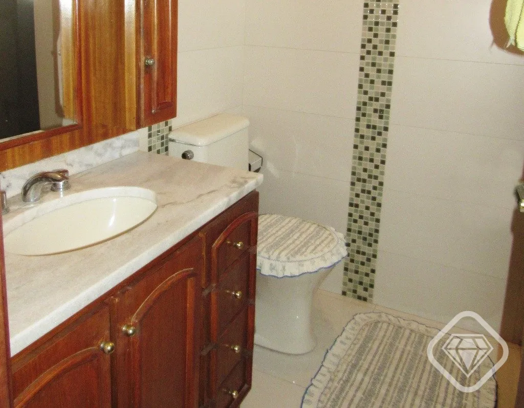 Imagem Mais que uma casa, um clube completo para sua família viver melhor.

Viver em um condomínio com es...