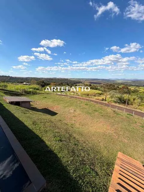 Imagem Chácara à venda, no San Rafaello em Franca, Residencial Villaggio San Rafaello, com 2 quartos, 189m2